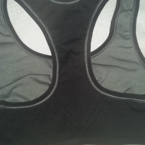 Champion Racerback Motion Control Sport Bra Size XS Black Reversible Underwire - Picture 5 of 6